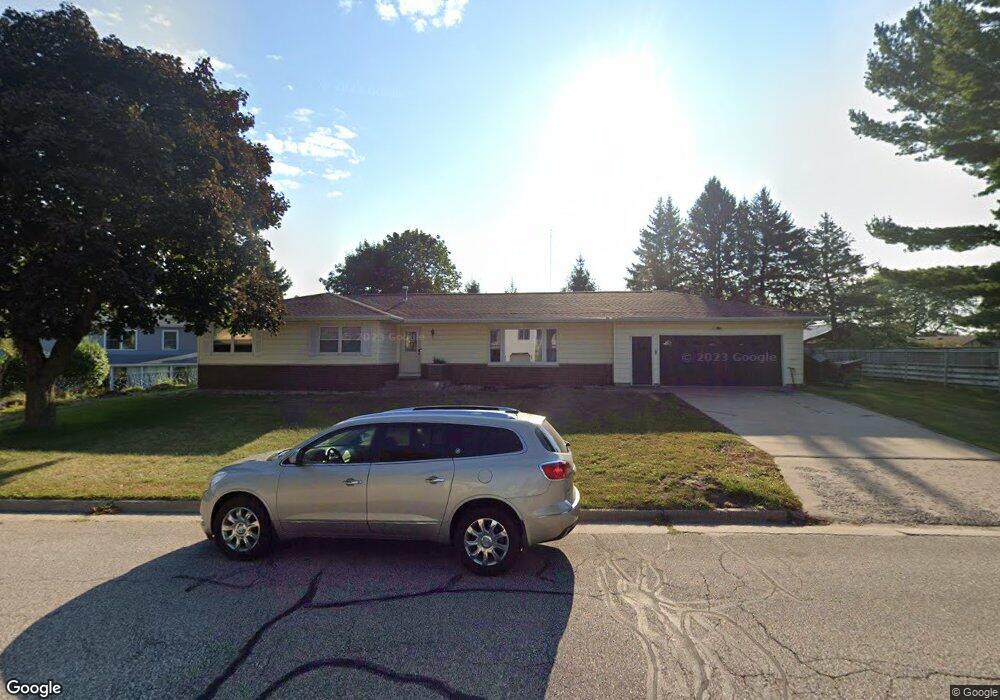 1404 Conrad Dr, Winona, MN 55987 - photo 1