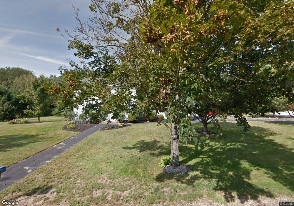 5 W Bank Rd, Hooksett, NH 03106 - photo 1