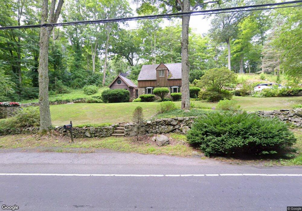 785 Carter St, New Canaan, CT 06840 - photo 1