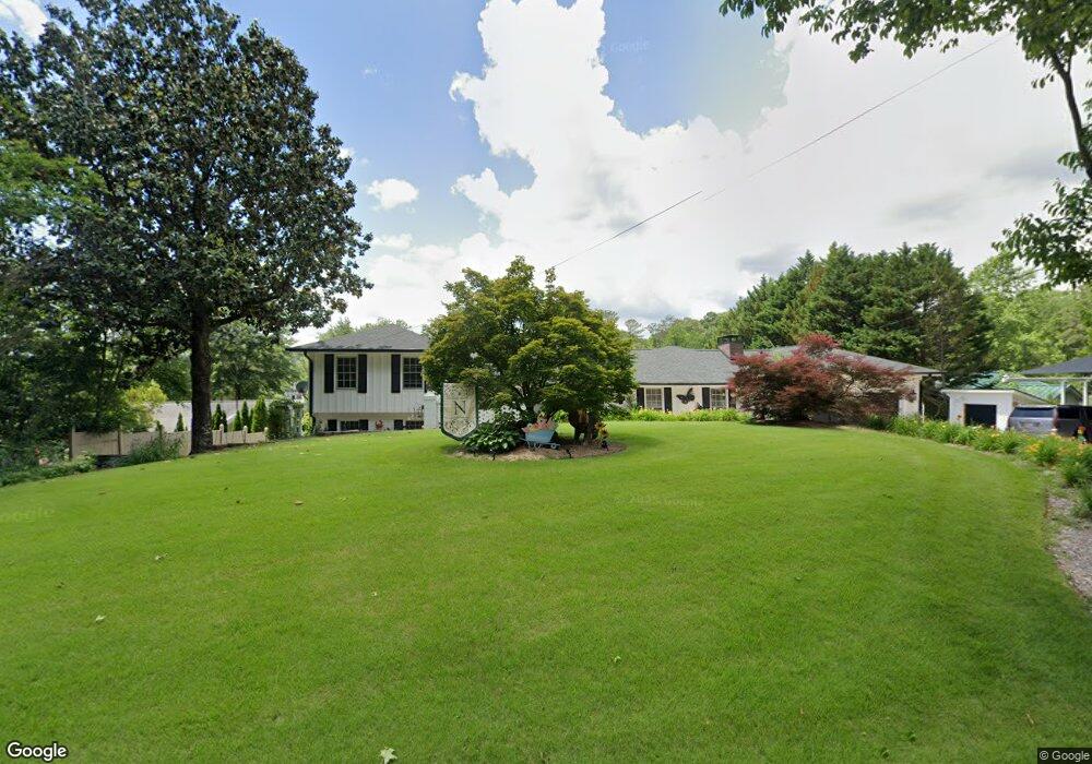 332 N Lakeshore Dr, Carrollton, GA 30117 - photo 1