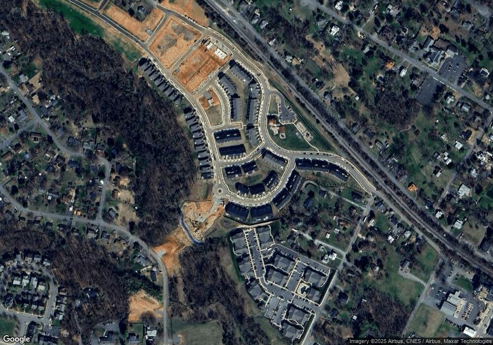 4518 Dupree St, Crozet, VA 22932 - photo 1