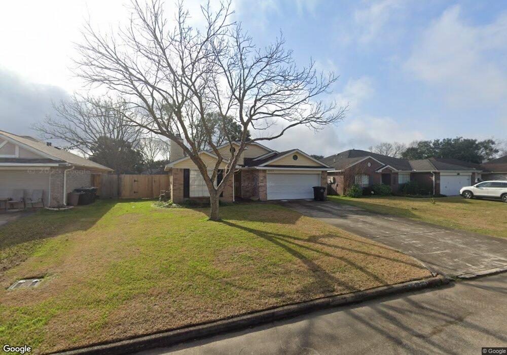 3203 Deer Trail Dr, Alvin, TX 77511 - photo 1