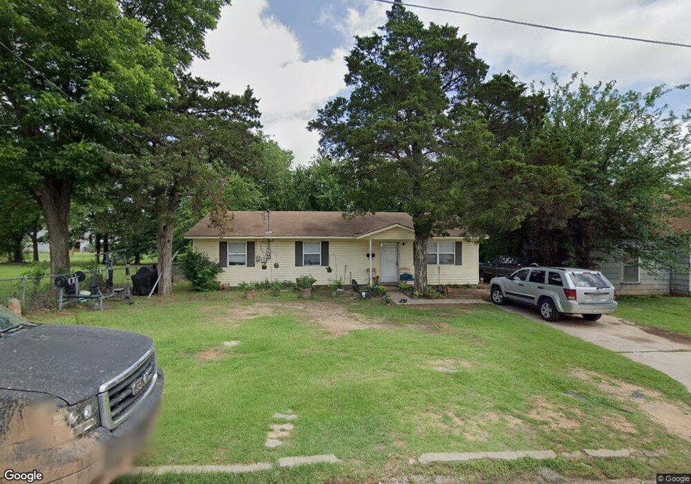 727 2nd Ave NE, Ardmore, OK 73401 - photo 1