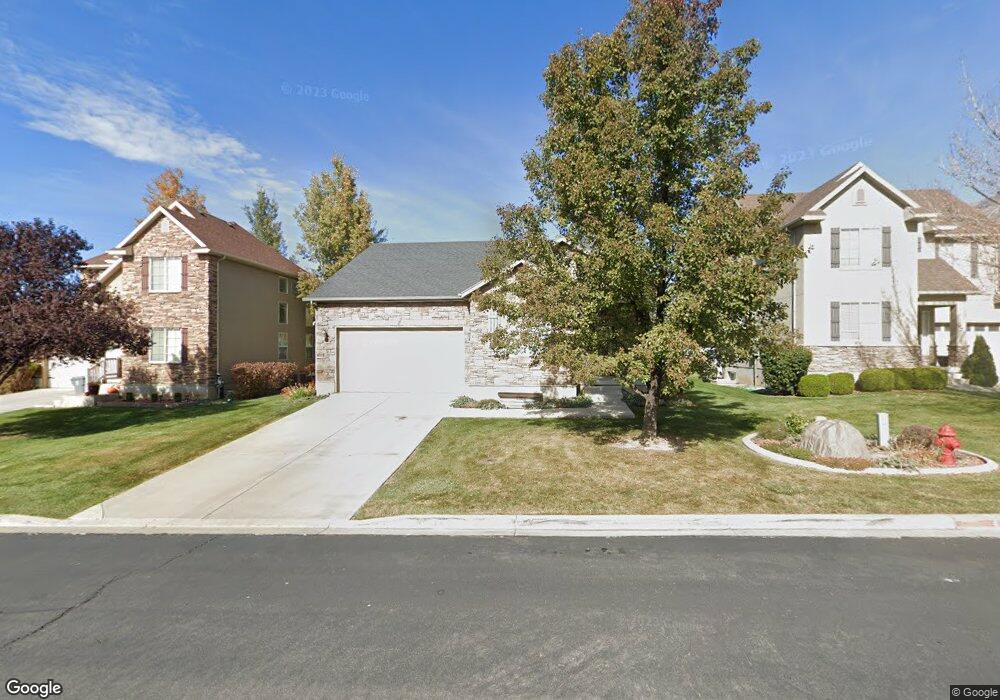 467 E Apple Grove Ln, Pleasant Grove, UT 84062 - photo 1