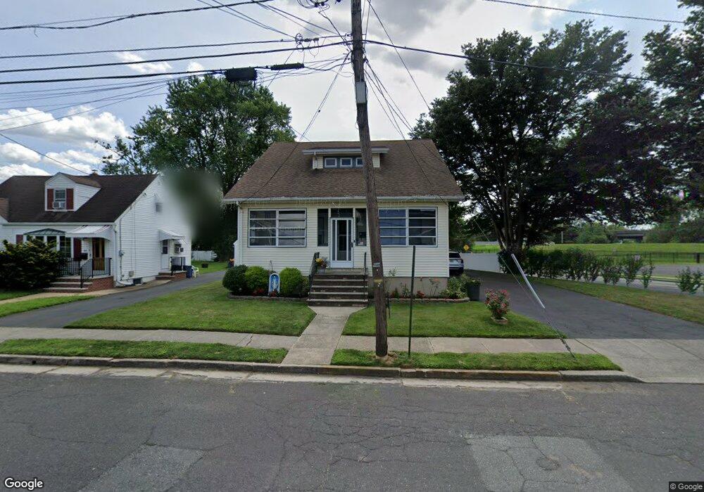 521 W 2nd St, Bound Brook, NJ 08805 - photo 1