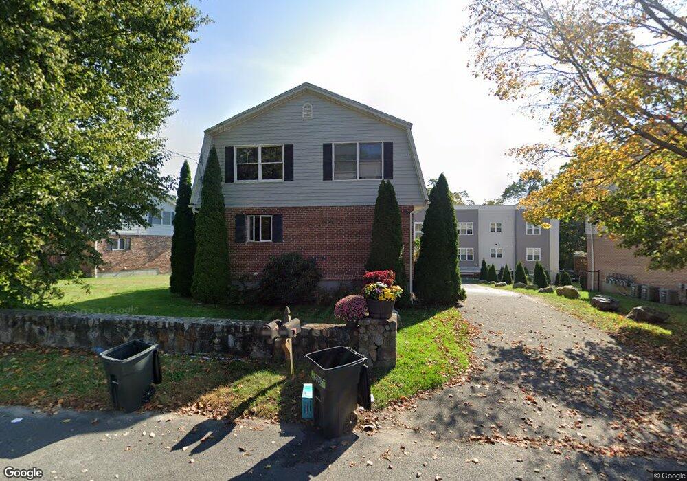 1517 Highland Ave, Waterbury, CT 06708 - photo 1