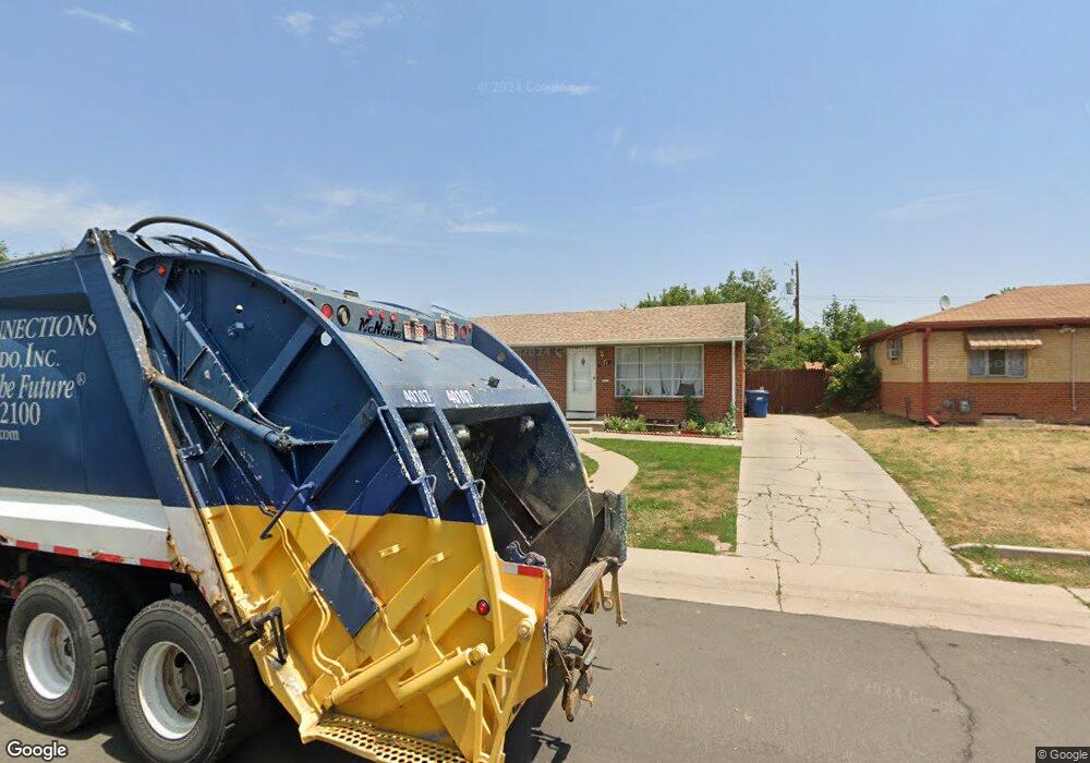 580 Elmira St, Aurora, CO 80010 - photo 1