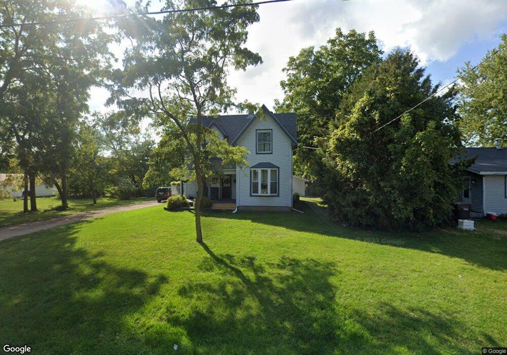 210 S Rutland Ave, Brooklyn, WI 53521 - photo 1