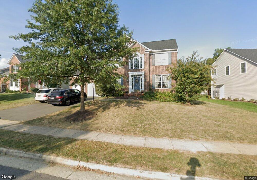 9216 Big Springs Loop, Bristow, VA 20136 - photo 1