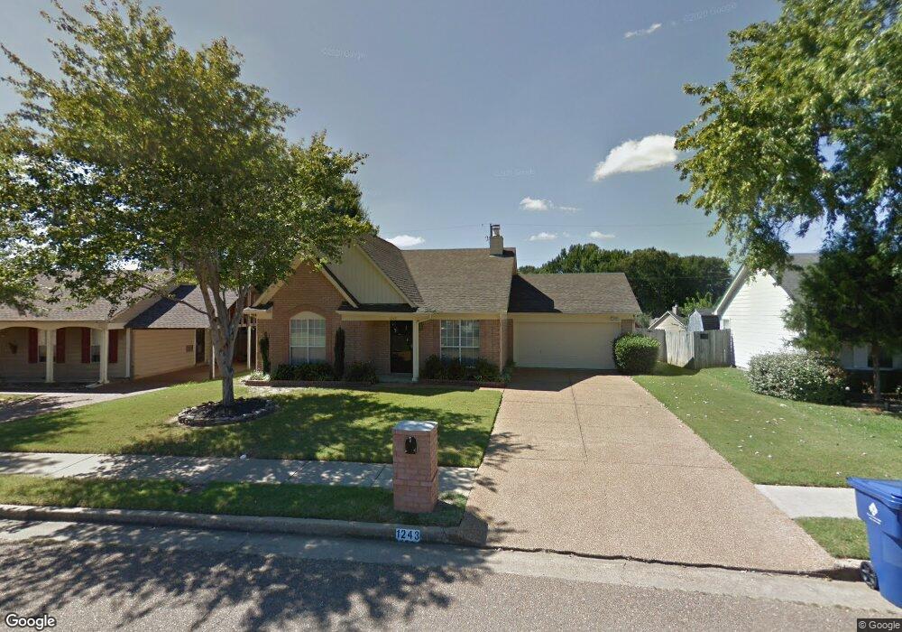 1243 Breezy Gate Dr, Cordova, TN 38018 - photo 1