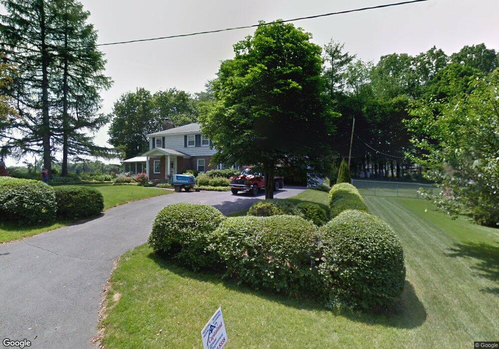 25 Aspinwall Rd, Albany, NY 12211 - photo 1