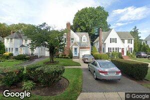 84 Jefferson St, Garden City, NY 11530