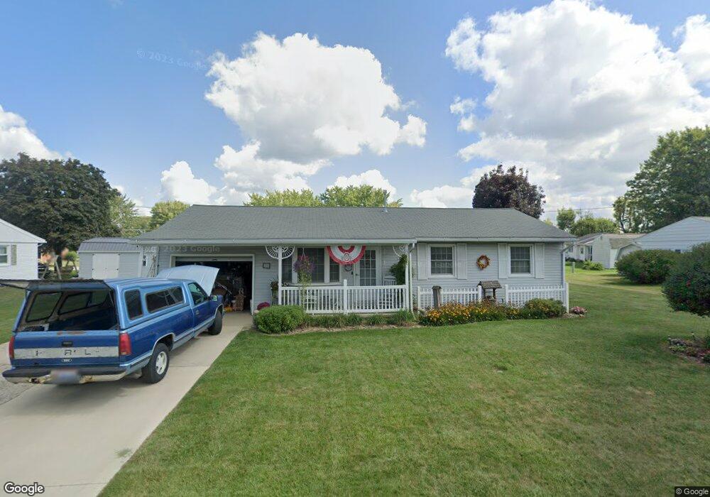 523 Gamber Ct, Upper Sandusky, OH 43351 - photo 1