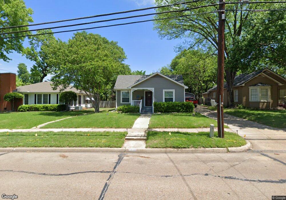 1106 N Preston St, Ennis, TX 75119 - photo 1