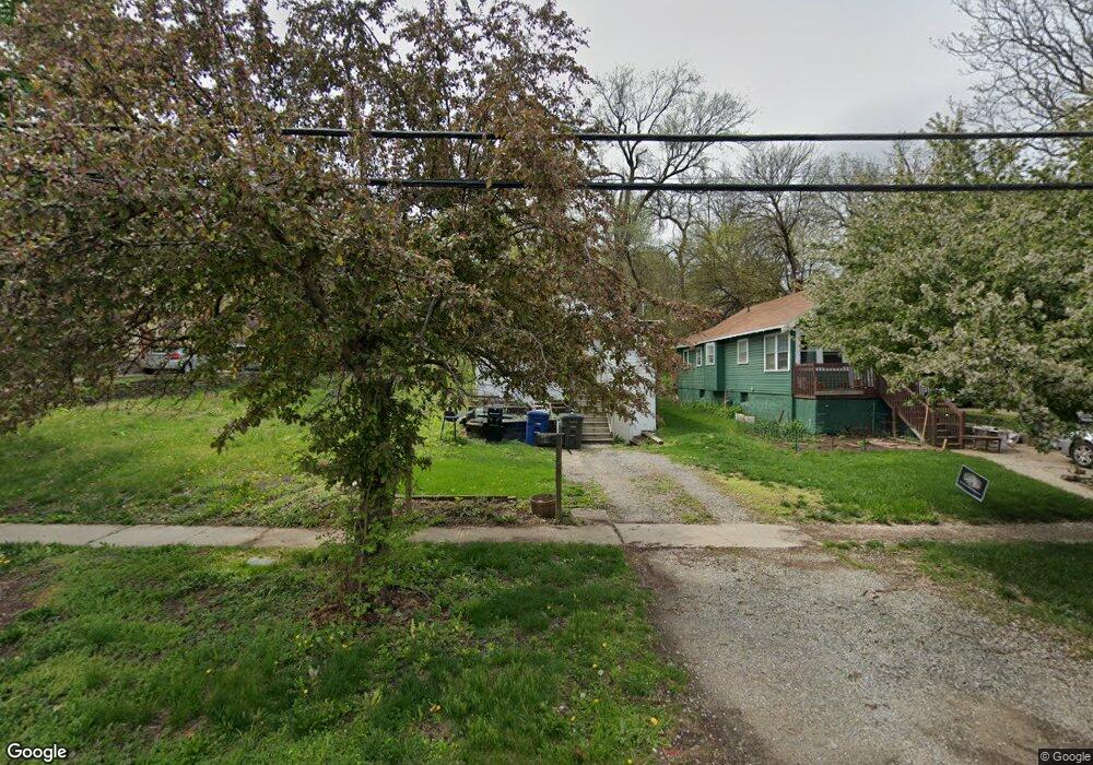 922 28th St, Des Moines, IA 50312 - photo 1