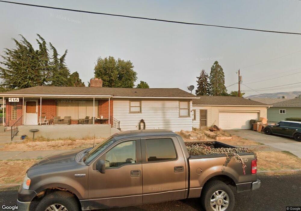 715 Garrison St, the Dalles, OR 97058 - photo 1