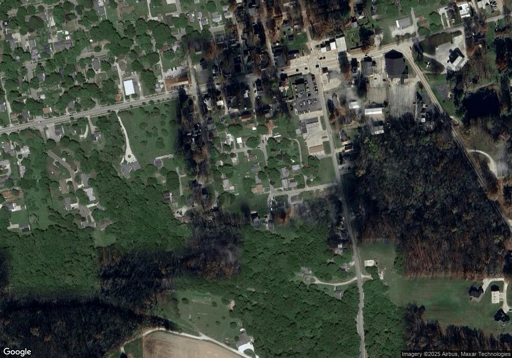 113 10th St, Covington, IN 47932 - photo 1