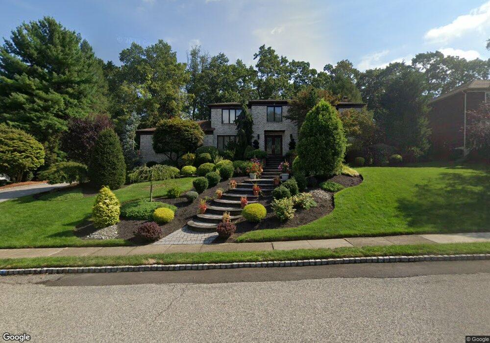 8 Leonard Dr, Morganville, NJ 07751 - photo 1