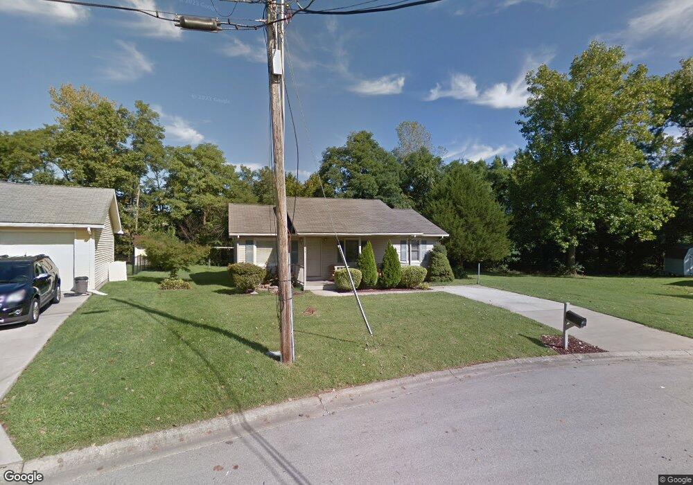 3935 Dunbar Ave, New Albany, IN 47150 - photo 1