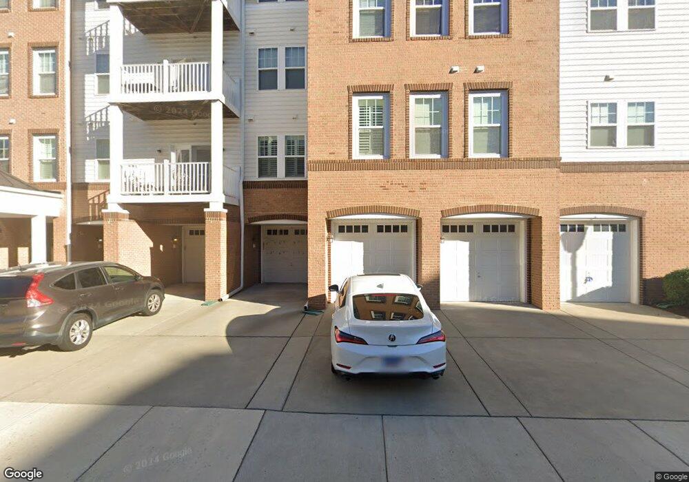 24636 Woolly Mammoth Terrace unit 305, Aldie, VA 20105 - photo 1