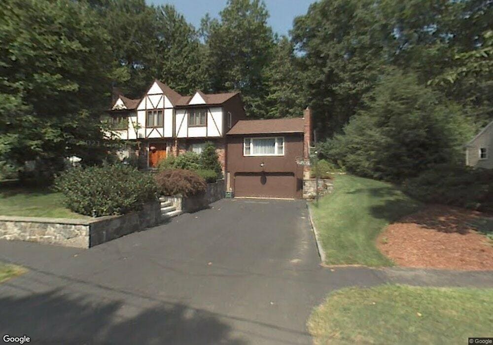 43 Cathedral Cir, Nashua, NH 03063 - photo 1