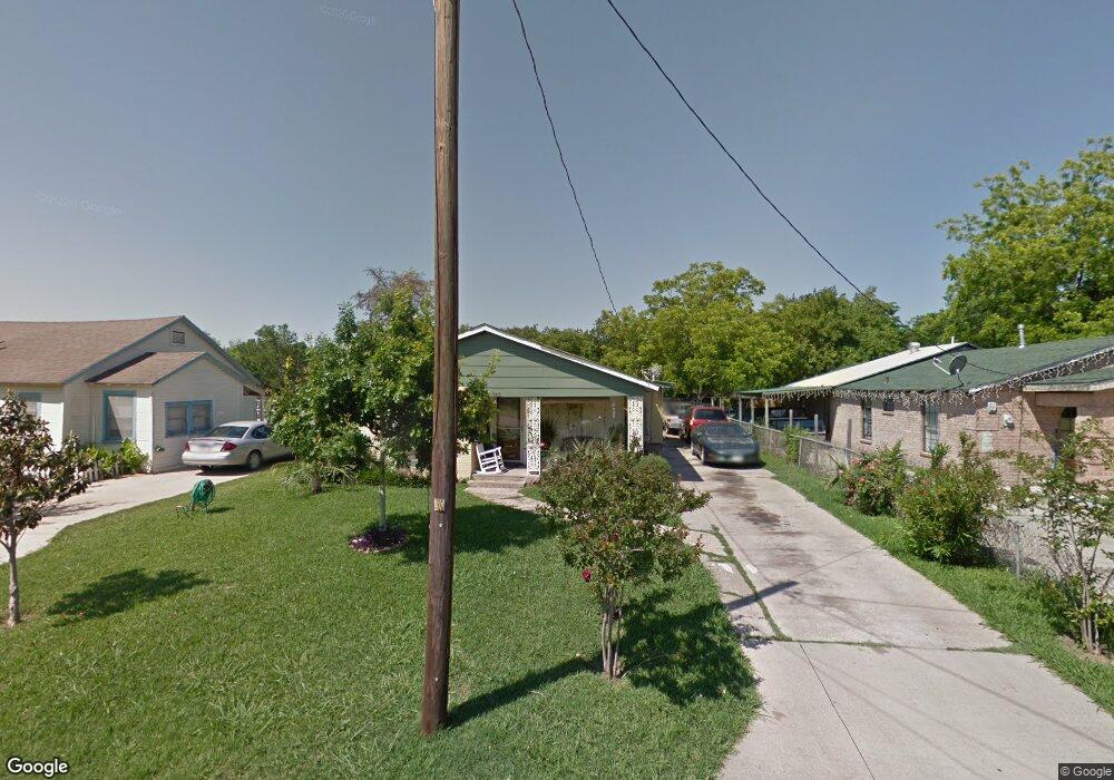 303 S Carlton St, Ennis, TX 75119 - photo 1