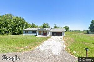 225 Illinois Ave, Gillespie, IL 62033