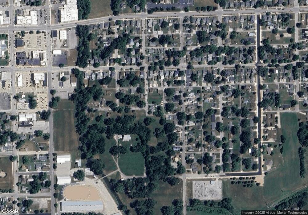 216 S Mcclellan St, Auburn, IN 46706 - photo 1