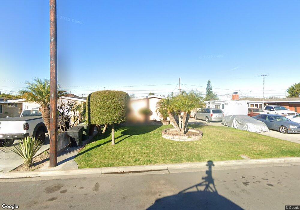 829 S Kenmore St, Anaheim, CA 92804 - photo 1