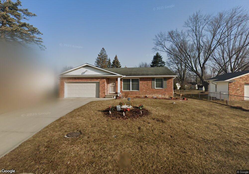 1420 Knollridge Ln, Flint, MI 48507 - photo 1