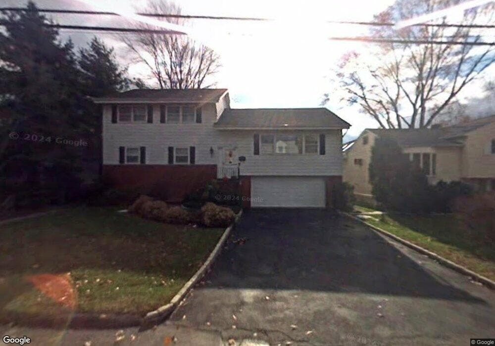 65 Crystal St, Harrison, NY 10528 - photo 1