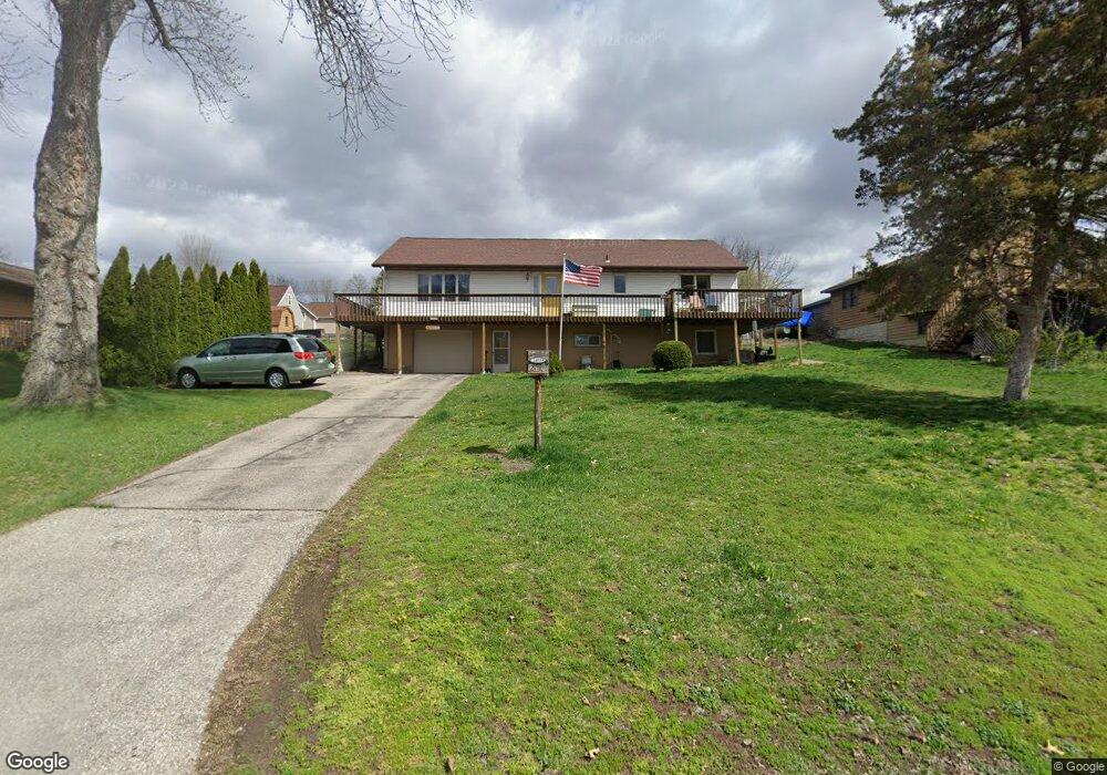 24084 2nd St, Trempealeau, WI 54661 - photo 1