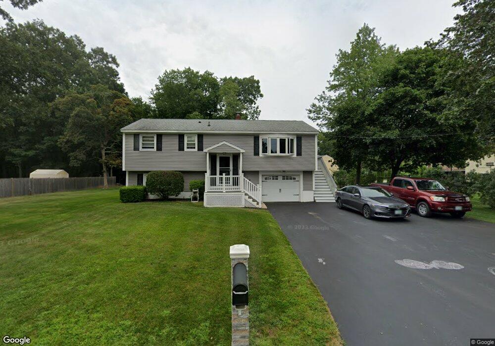 4 Cypress St, Salem, NH 03079 - photo 1