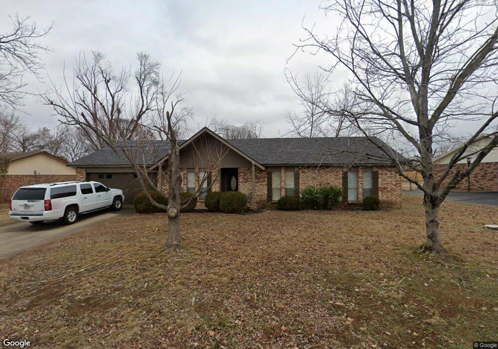 2815 Parkwood Dr, Rogers, AR 72756 - photo 1