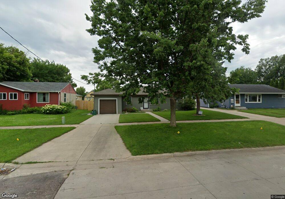 1640 2nd Ave S, Fargo, ND 58103 - photo 1