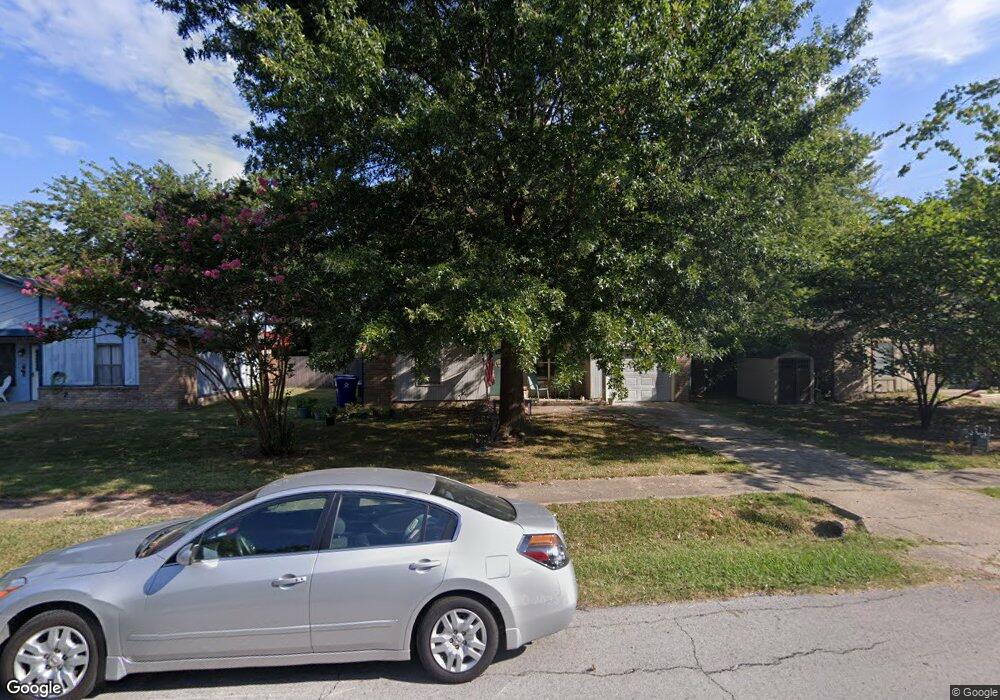 724 W Commercial St, Broken Arrow, OK 74012 - photo 1