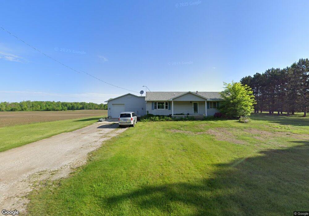 12449 Krieger Rd, Birch Run, MI 48415 - photo 1