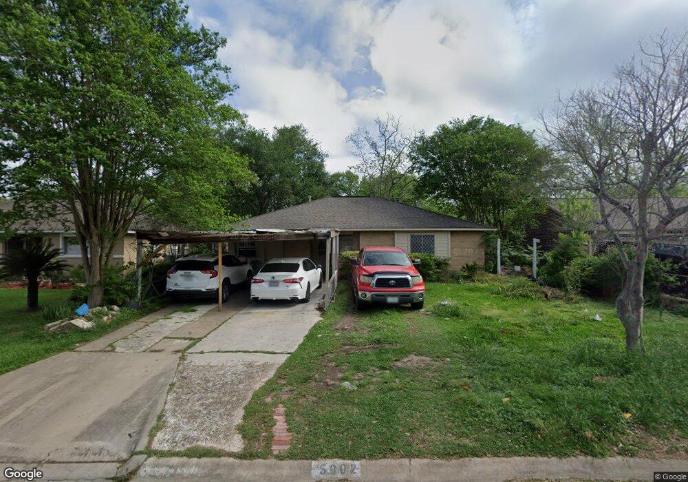 5802 Maywood Dr, Houston, TX 77053 - photo 1