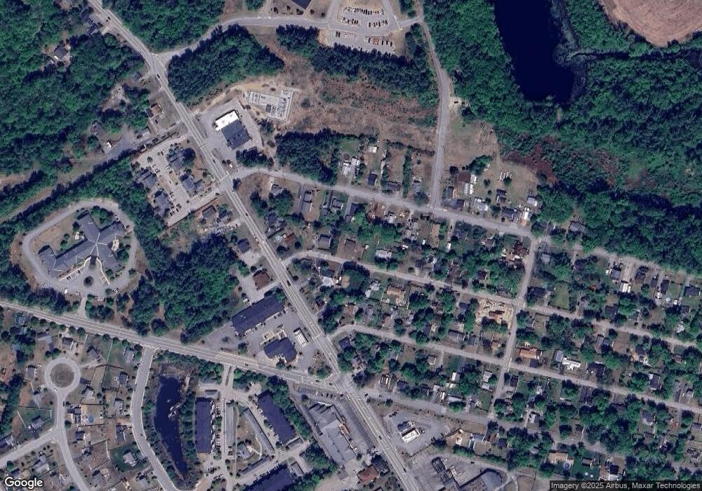 19 Hobart St, Concord, NH 03303 - photo 1