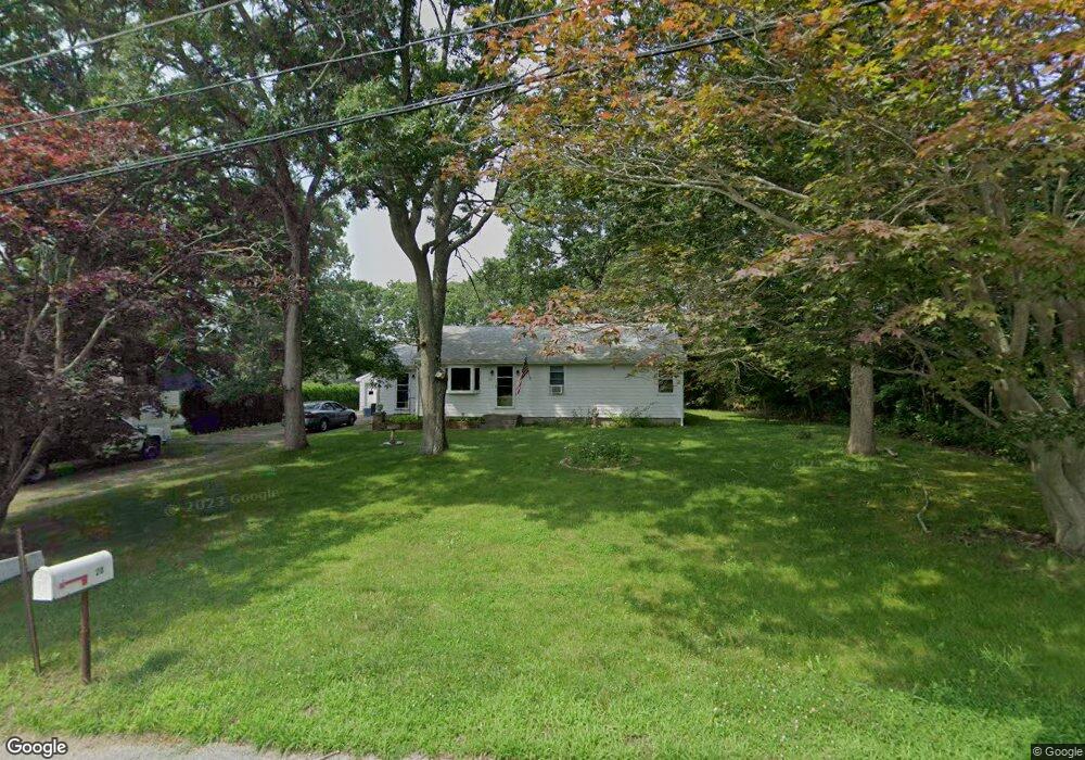 20 Leger Ln, Tiverton, RI 02878 - photo 1