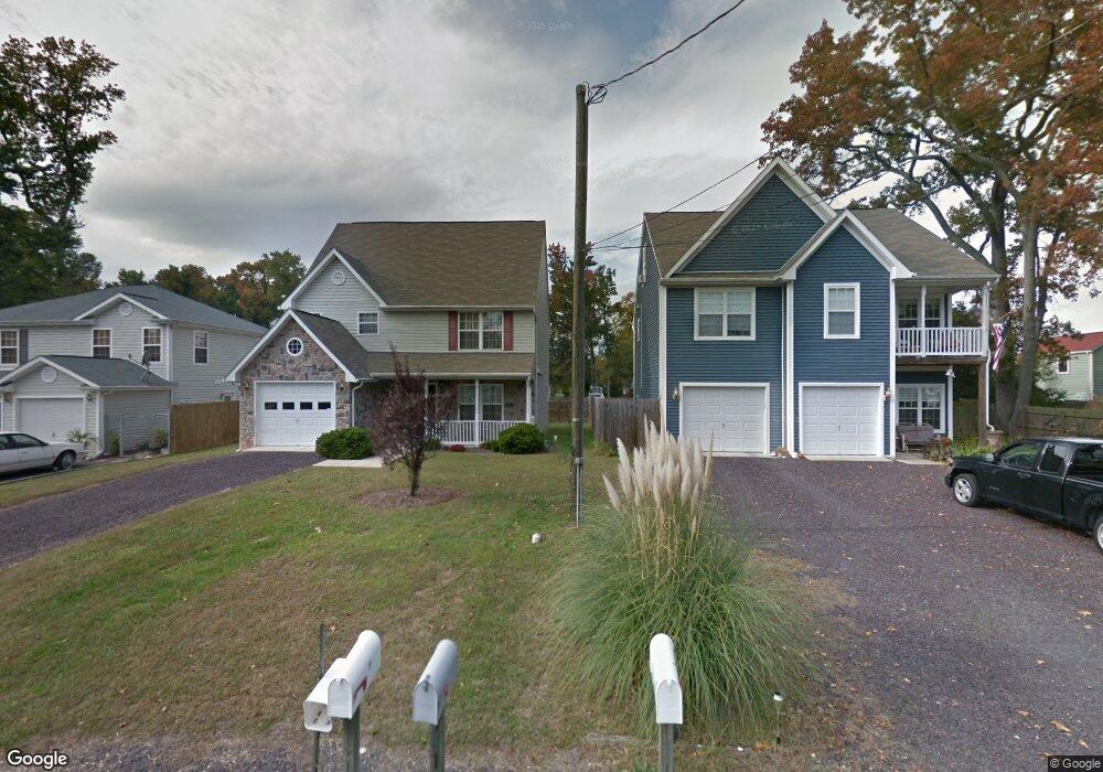 15 9th St, Colonial Beach, VA 22443 - photo 1