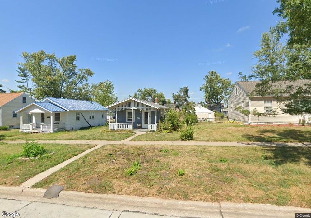 1116 18th Ave SW, Cedar Rapids, IA 52404 - photo 1