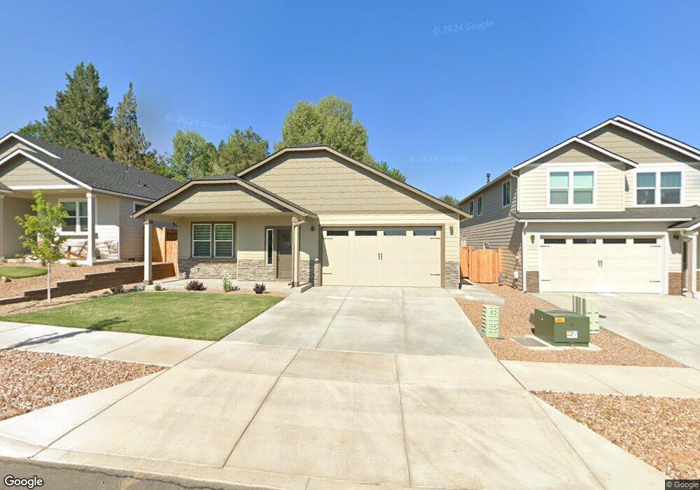 61373 SE Mathews St, Bend, OR 97702 - photo 1