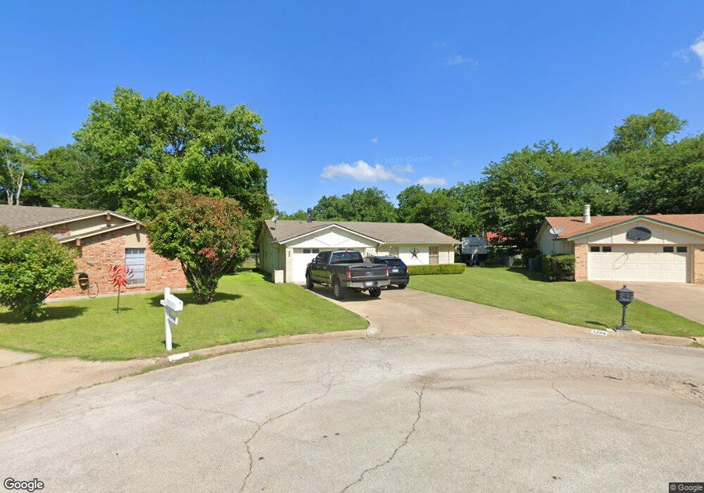 1206 Center Ct, Cleburne, TX 76033 - photo 1