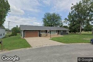 306 W Elm St, Bluffs, IL 62621