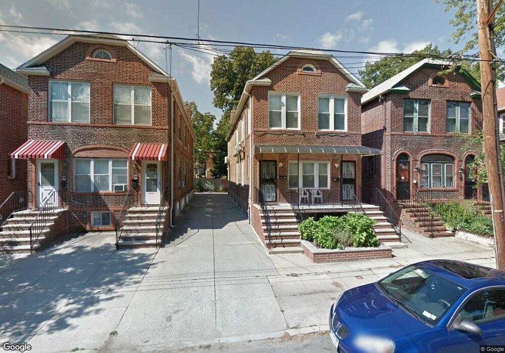 2918 164th St, Flushing, NY 11358 - photo 1