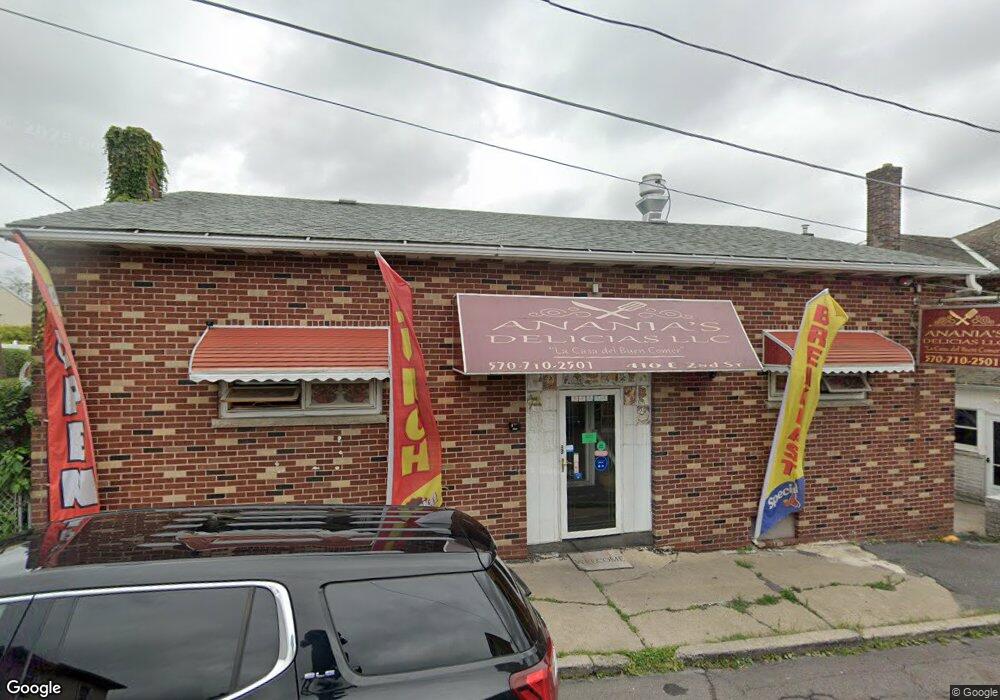 410 E 2nd St, Hazleton, PA 18201 - photo 1