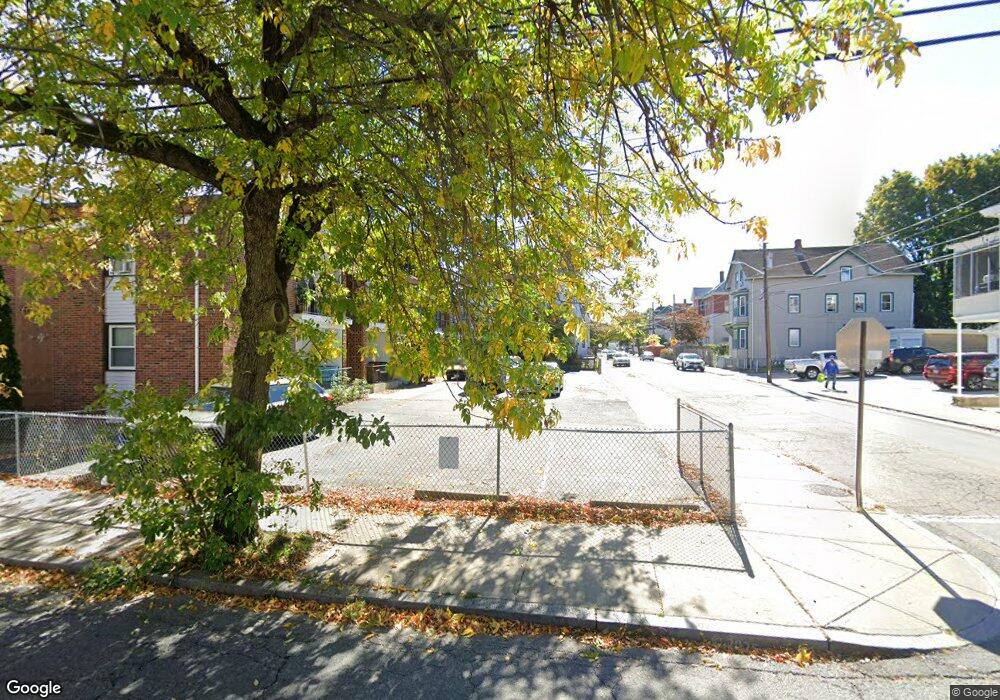 184 Regent Ave unit 2, Providence, RI 02908 - photo 1