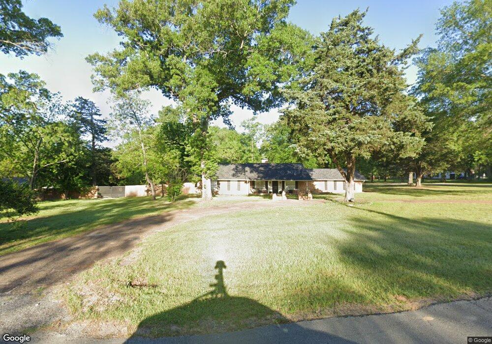 1617 Jeb Stuart Dr, Tyler, TX 75703 - photo 1