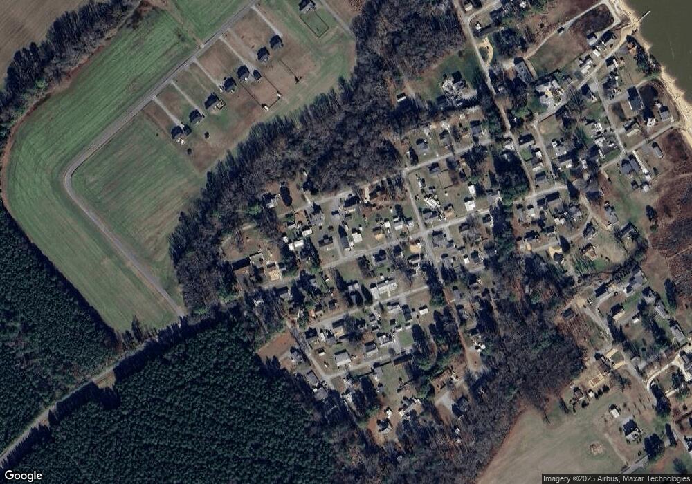 261 Marine Dr, Dunnsville, VA 22454 - photo 1